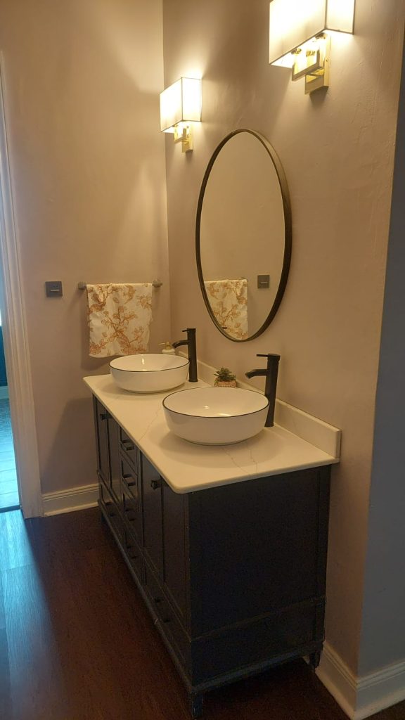 Transitional Style House Architectural Design: Experience thoughtful design from concept to reality. #DesignByDSD Interior Design By DSD Architectural Design by DSD, Residential Design, Home Design Nairobi, Kenya, Africa